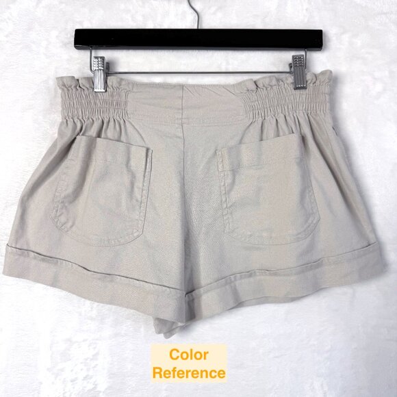 By Anthropologie Linen Blend High Rise Cuffed Smocked Shorts Womens 4 Beige - Picture 4 of 8